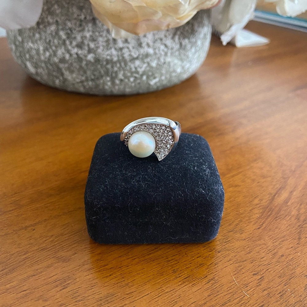 Pearl Cocktail Ring